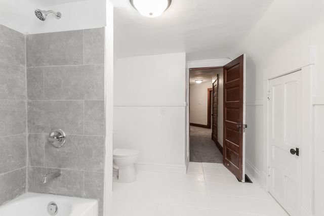 220 W Bennett Street, Pontiac, IL 61764