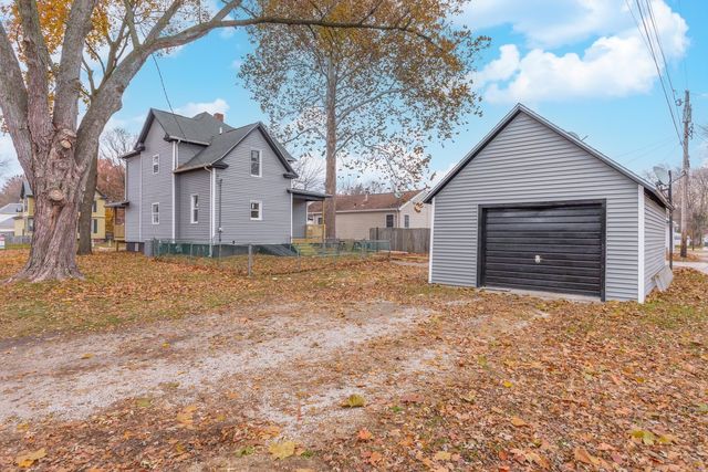 220 W Bennett Street, Pontiac, IL 61764