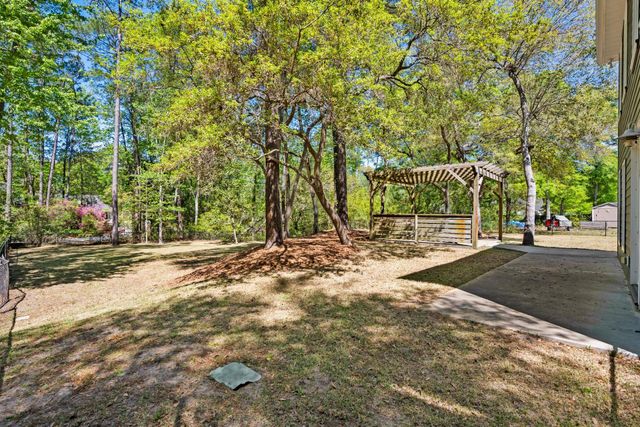 86 Lake Trail, Pawleys Island, SC 29585