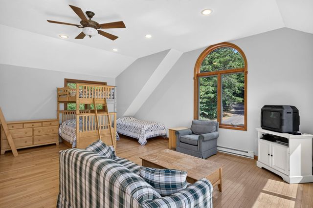 3 Hinckley Road, Harwich, MA 02645