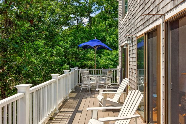 3 Hinckley Road, Harwich, MA 02645