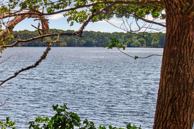 3 Hinckley Road, Harwich, MA 02645