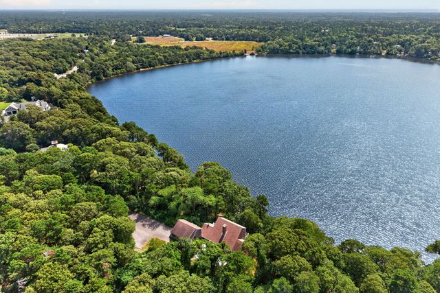 3 Hinckley Road, Harwich, MA 02645
