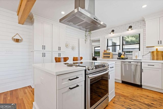 1020 S Madison Avenue, Monroe, GA 30655