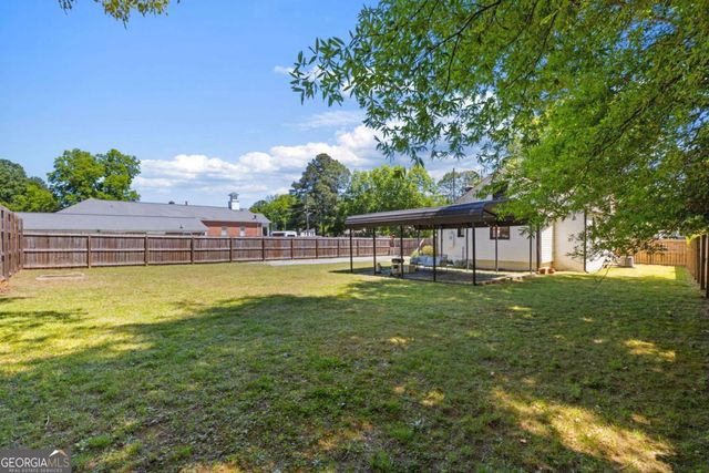 1020 S Madison Avenue, Monroe, GA 30655