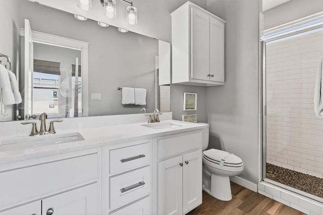 315 S 10th St, Port Aransas, TX 78373