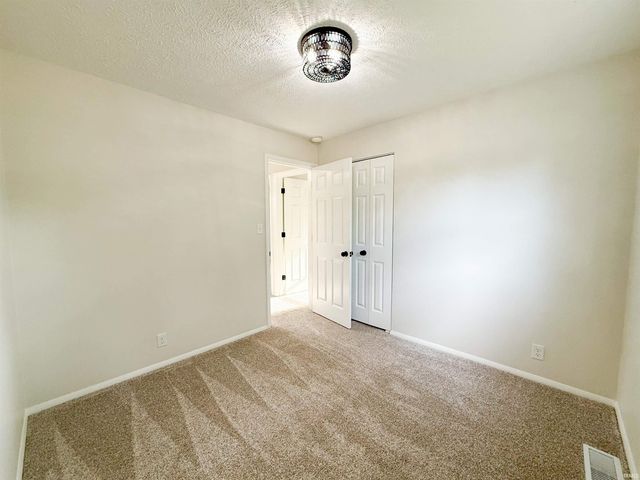 3118 Sunnymede Avenue, South Bend, IN 46615