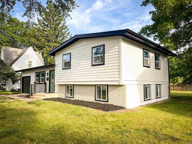 3118 Sunnymede Avenue, South Bend, IN 46615