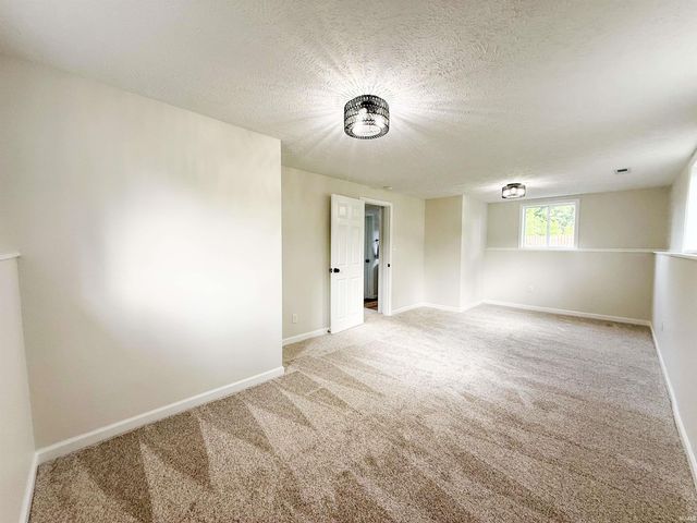 3118 Sunnymede Avenue, South Bend, IN 46615