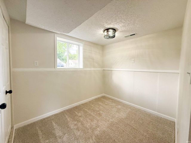 3118 Sunnymede Avenue, South Bend, IN 46615