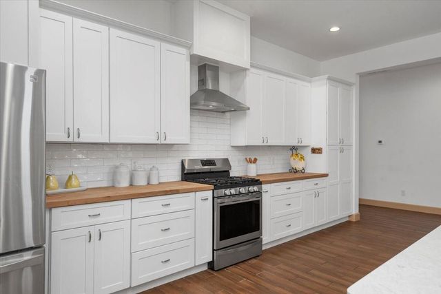 13410 Saint Florent Court, Tomball, TX 77377