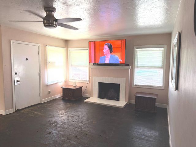 2634 grange, Stockton, CA 95204