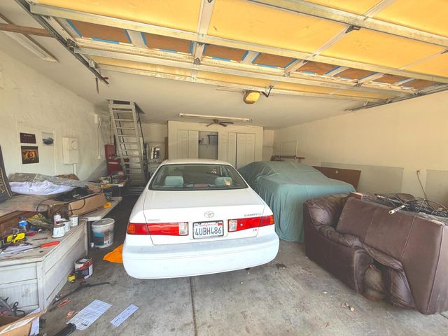 2634 grange, Stockton, CA 95204