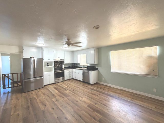 2634 grange, Stockton, CA 95204