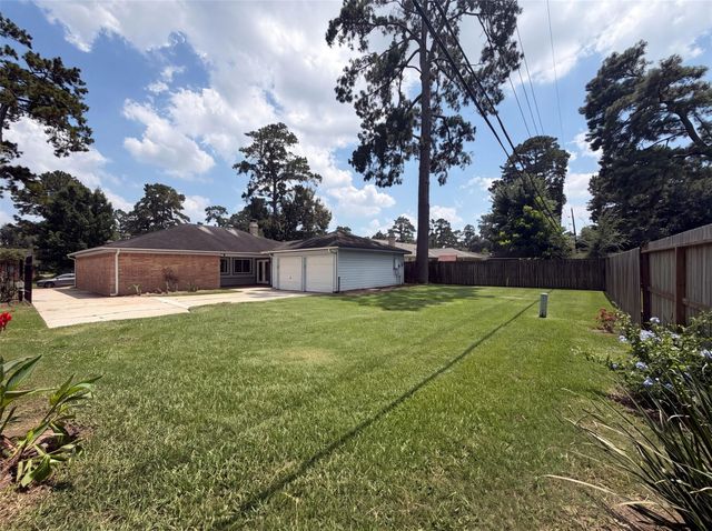 2503 Whispering Springs Drive, Spring, TX 77373