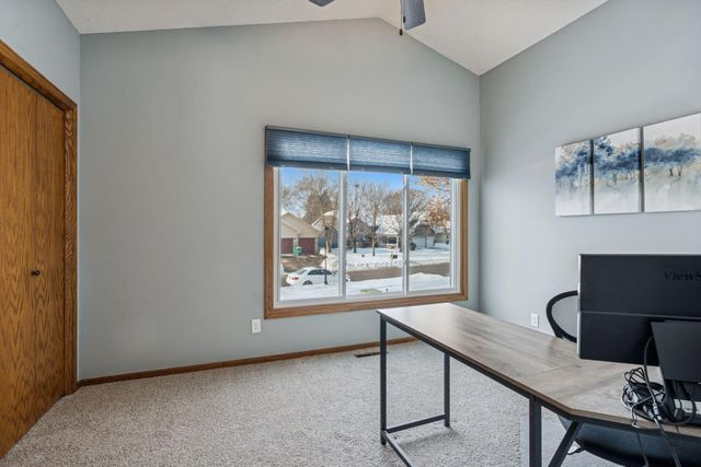 8906 Loch Lomond Boulevard, Brooklyn Park, MN 55443