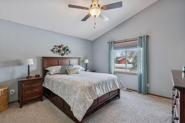 8906 Loch Lomond Boulevard, Brooklyn Park, MN 55443