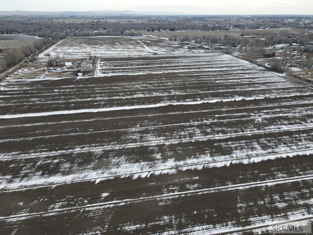 Image 5 of property listing at 83.6 AC 600 N, Rigby, ID 83442