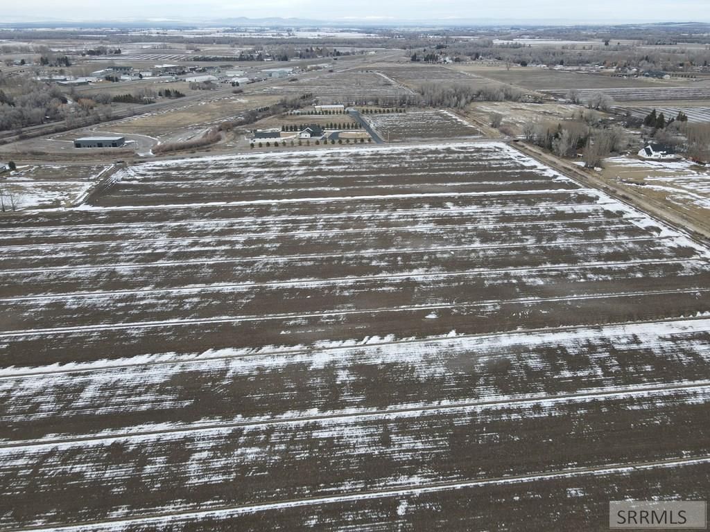 Image 7 of property listing at 83.6 AC 600 N, Rigby, ID 83442