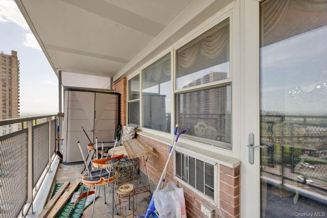 2942 West 5th Street 9O, Brooklyn, NY 11224