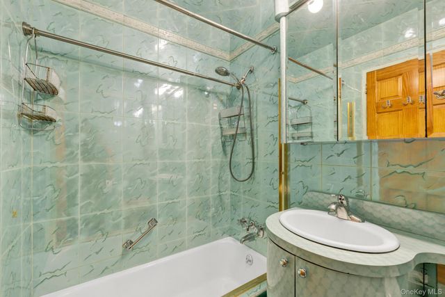 2942 West 5th Street 9O, Brooklyn, NY 11224