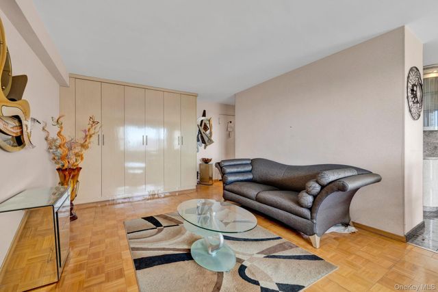 2942 West 5th Street 9O, Brooklyn, NY 11224
