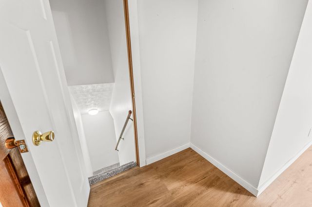 1199 S Diggins Main Street, Seymour, MO 65746