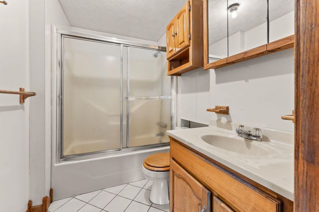 1199 S Diggins Main Street, Seymour, MO 65746