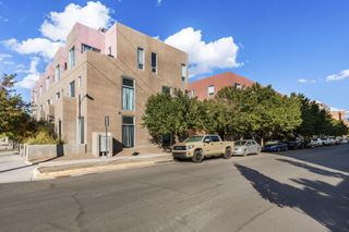 877 Silver Avenue SW, Albuquerque, NM 87102