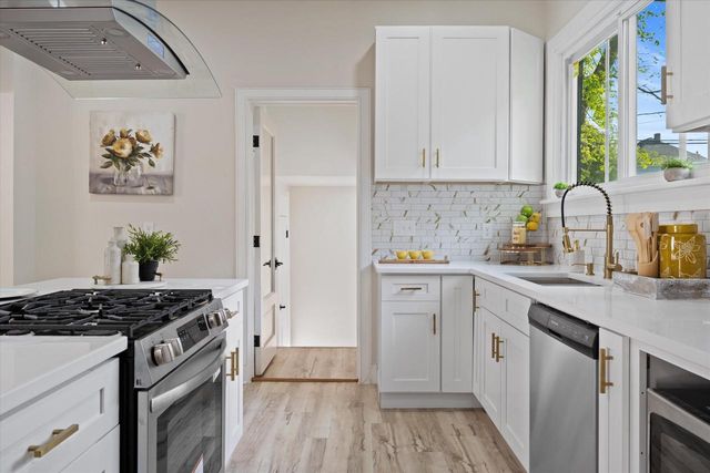 132 E Washington STREET, West Bend, WI 53095