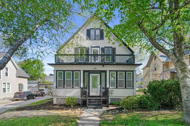 132 E Washington STREET, West Bend, WI 53095