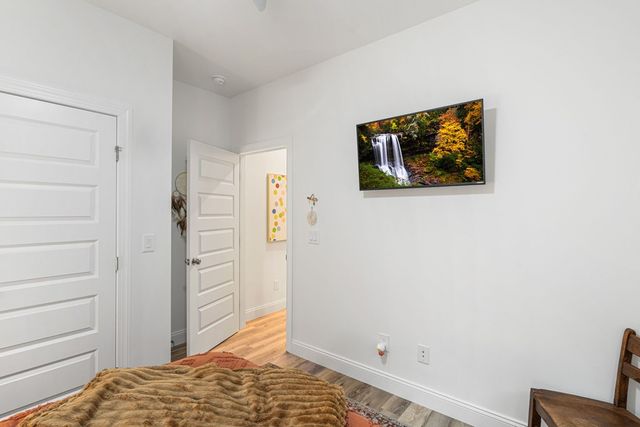 1060 Chatuge Village Circle, Hayesville, NC 28904