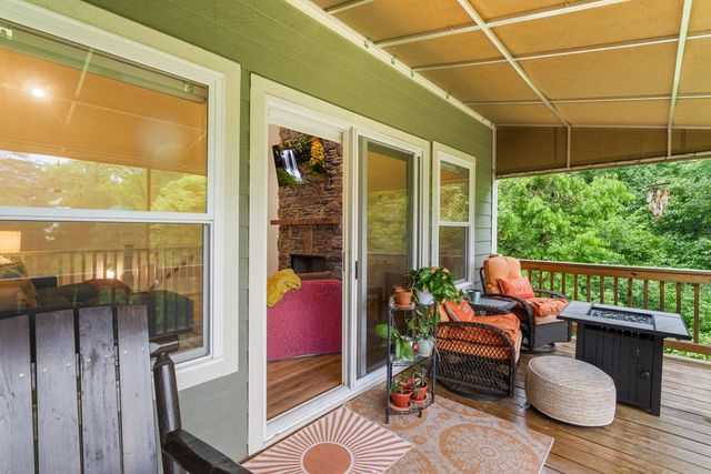 1060 Chatuge Village Circle, Hayesville, NC 28904
