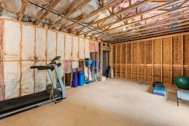 1060 Chatuge Village Circle, Hayesville, NC 28904