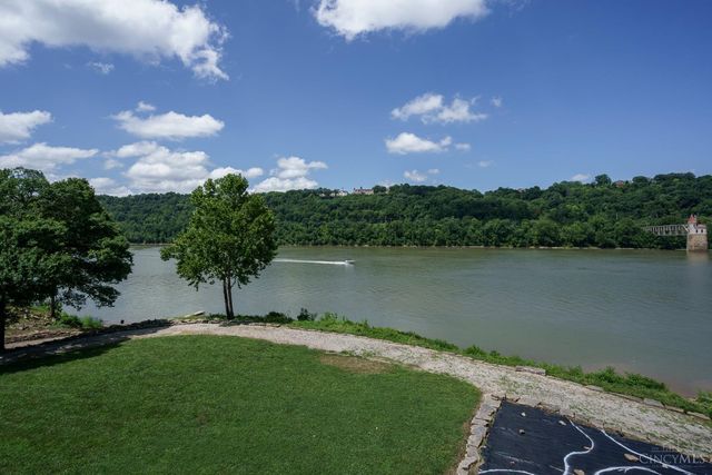 5749 Sanctuary Place, Cincinnati, OH 45230