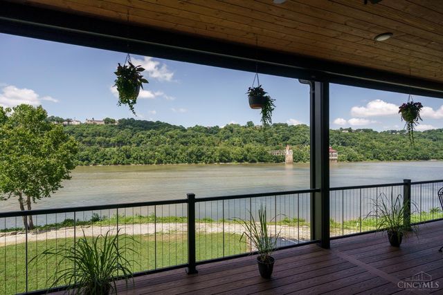 5749 Sanctuary Place, Cincinnati, OH 45230