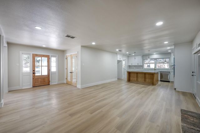 26206 Maplewood Drive, Spring, TX 77386