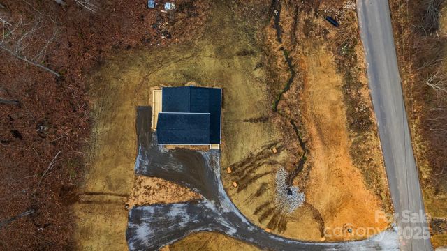 382 Holtzclaw Street, Canton, NC 28716