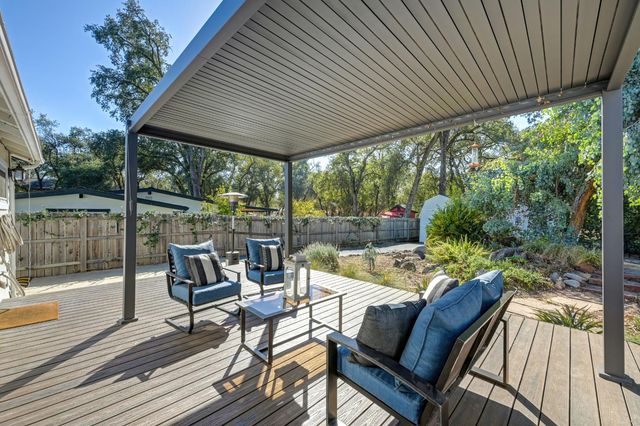 6336 Horseshoe Bar, Loomis, CA 95650