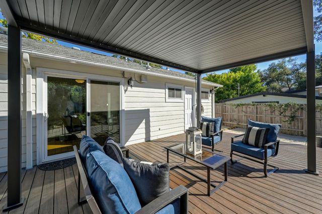6336 Horseshoe Bar, Loomis, CA 95650