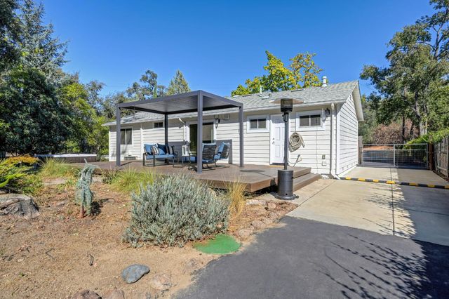 6336 Horseshoe Bar, Loomis, CA 95650