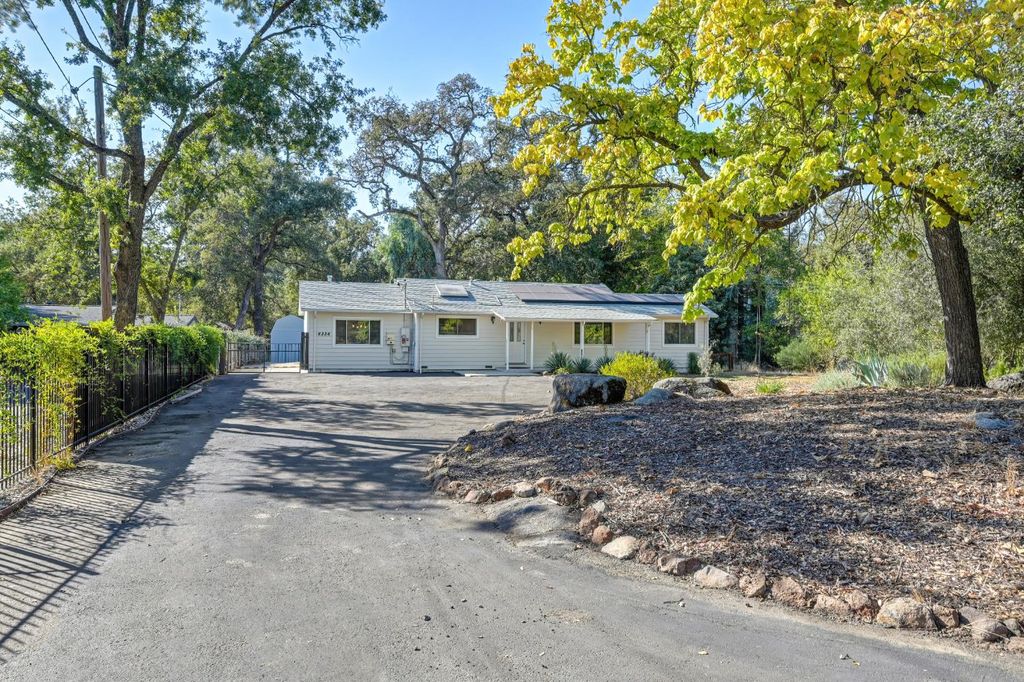 6336 Horseshoe Bar, Loomis, CA 95650