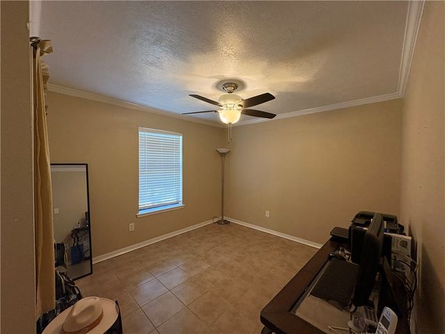 1501 Maple Drive, Bryan, TX 77803