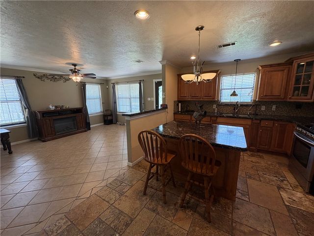 1501 Maple Drive, Bryan, TX 77803