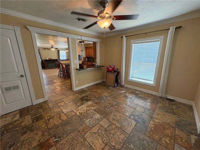 1501 Maple Drive, Bryan, TX 77803