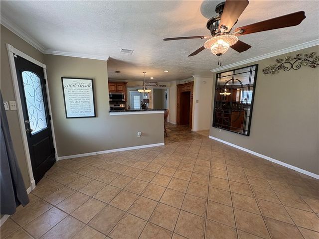 1501 Maple Drive, Bryan, TX 77803
