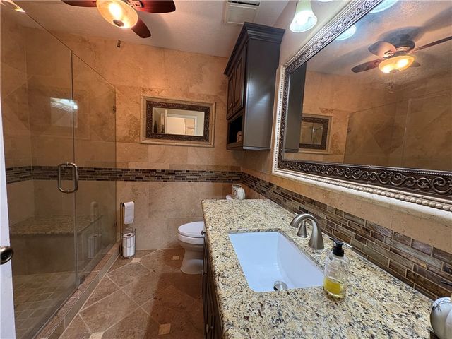1501 Maple Drive, Bryan, TX 77803