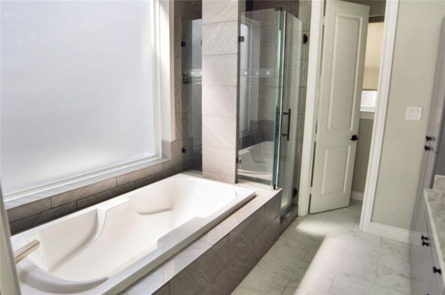 8918 Spring Knoll Forest Drive, Houston, TX 77080