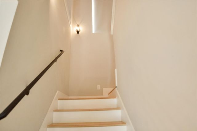 8918 Spring Knoll Forest Drive, Houston, TX 77080