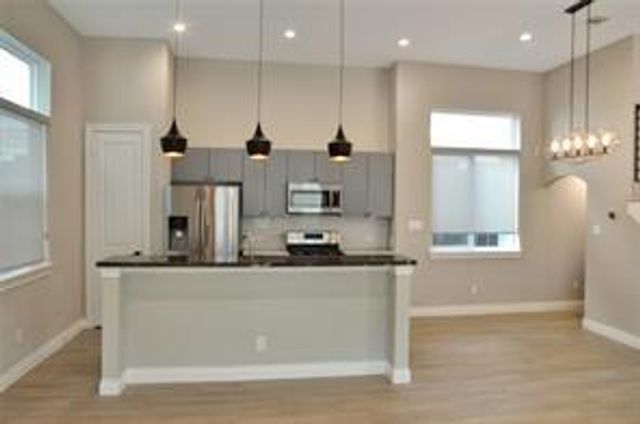 8918 Spring Knoll Forest Drive, Houston, TX 77080